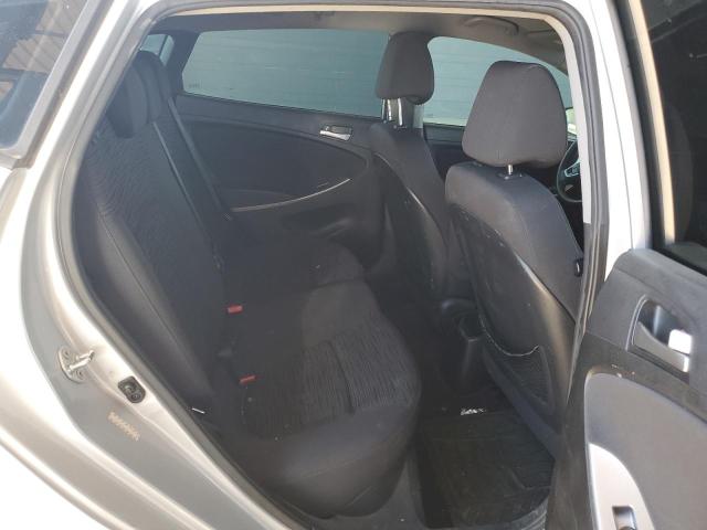 KMHCT5AE0HU316896 - 2017 HYUNDAI ACCENT SE ვერცხლისფერი ფოტო 10