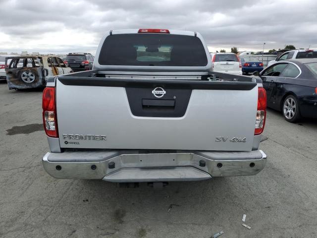 1N6AD0EV6DN739117 - 2013 NISSAN FRONTIER S SILVER photo 6