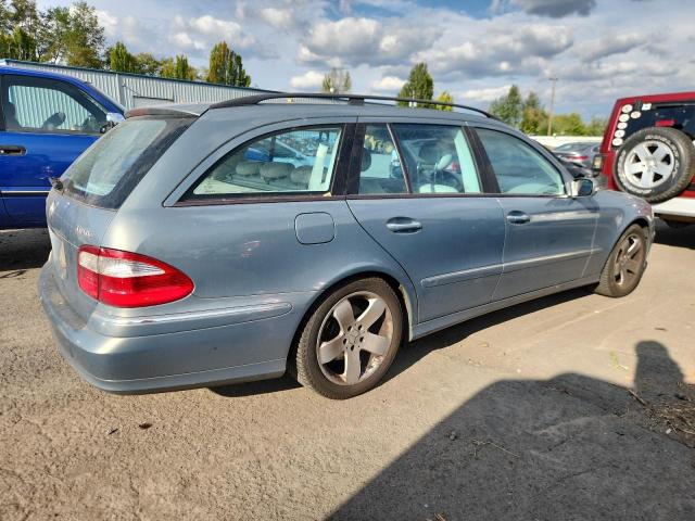 WDBUH83J85X174652 - 2005 MERCEDES-BENZ E 500 4MATIC BLUE photo 3