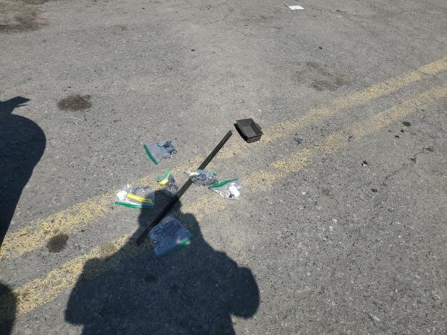 4JGDA5HBXGA693564 - 2016 MERCEDES-BENZ GLE 350 4MATIC WHITE photo 13