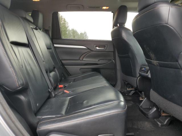 5TDJKRFH2FS224389 - 2015 TOYOTA HIGHLANDER XLE Արծաթագույն լուսանկար 11