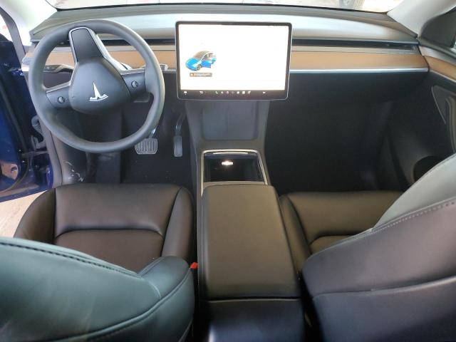 7SAYGAEE4RF152082 - 2024 TESLA MODEL Y Azul foto 8