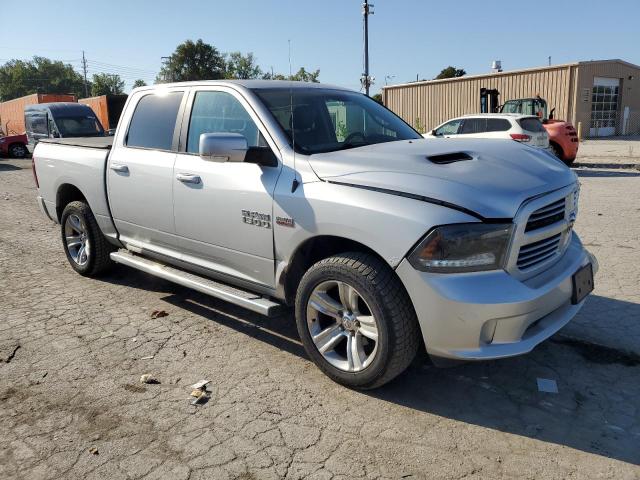 1C6RR7MT2FS597909 - 2015 RAM 1500 SPORT SILVER photo 4