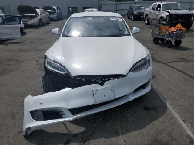 5YJSA1E16GF176933 - 2016 TESLA MODEL S Սպիտակ լուսանկար 5