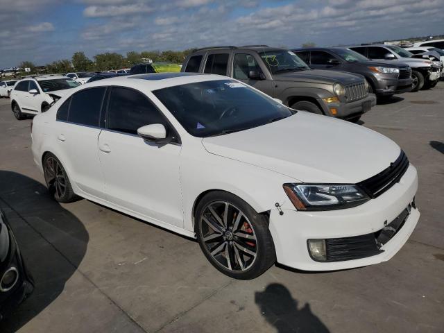 3VW5T7AJXEM373951 - 2014 VOLKSWAGEN JETTA GLI WHITE photo 4