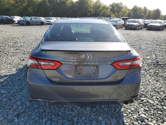 4T1B11HK7JU658101 - 2018 TOYOTA CAMRY L GRAY photo 6