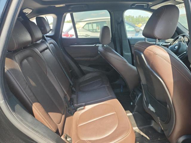WBXHT3C32J5L27816 - 2018 BMW X1 XDRIVE28I Siyah fotoğraf 11