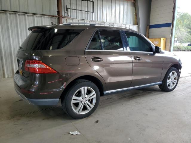 4JGDA5HB3DA260051 - 2013 MERCEDES-BENZ ML 350 4MATIC GREEN photo 3