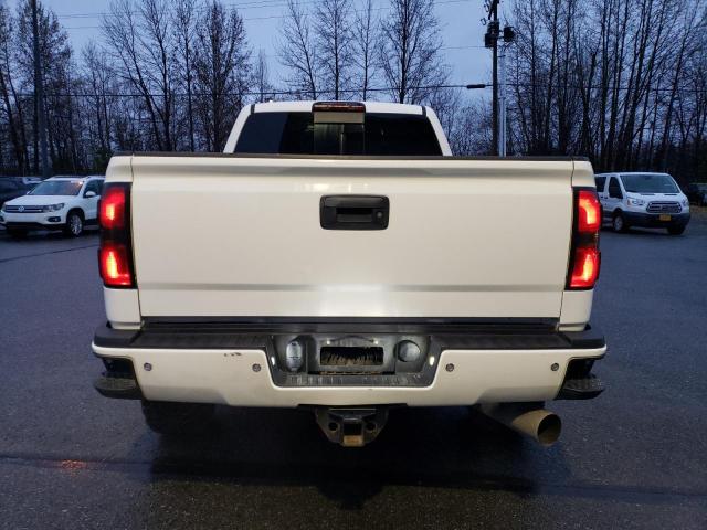 1GT12TEY4JF270720 - 2018 GMC SIERRA K2500 SLT WHITE photo 6