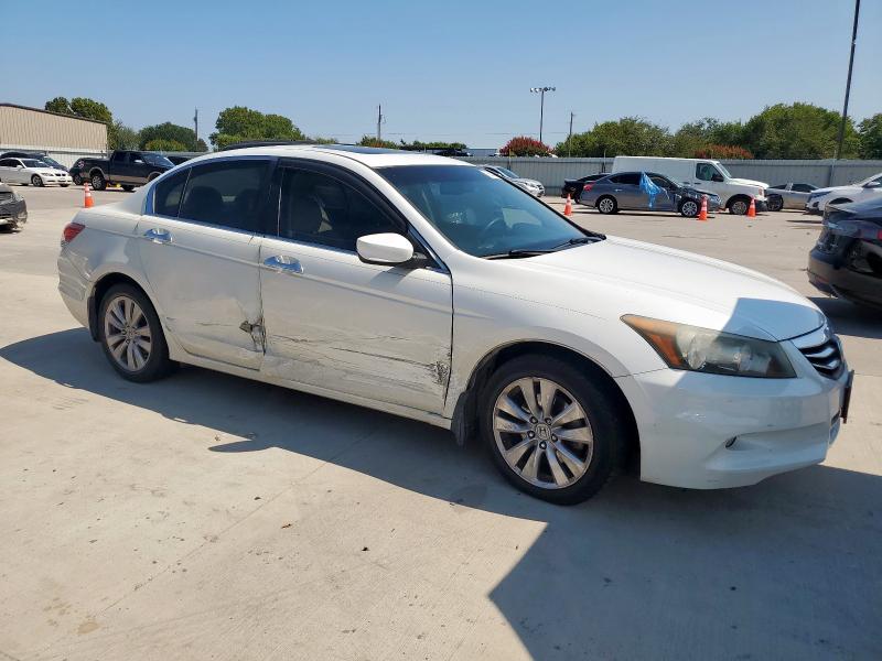 1HGCP3F80CA030266 - 2012 HONDA ACCORD EXL WHITE photo 4