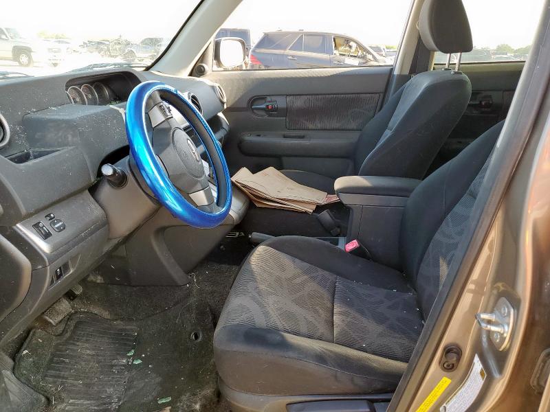 JTLZE4FE2FJ072246 - 2015 TOYOTA SCION XB ყავისფერი ფოტო 7