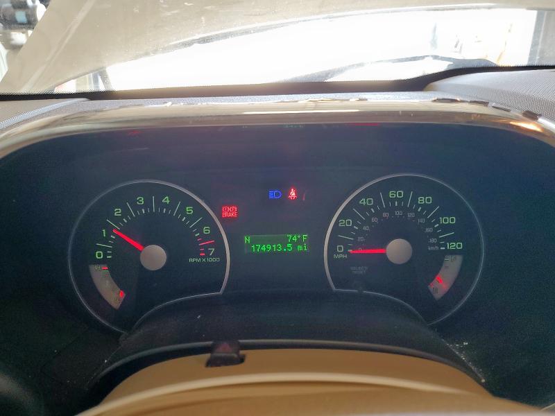 1FMEU6DEXAUA53765 - 2010 FORD EXPLORER XLT 白色 照片 9