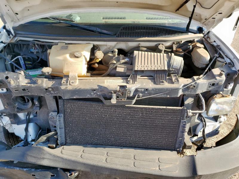 1GCGG25V341108218 - 2004 CHEVROLET EXPRESS G2 WHITE photo 12