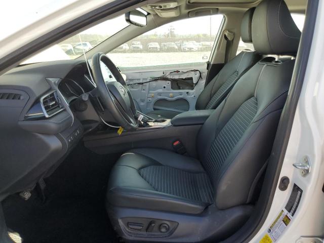 4T1T11AK7PU165669 - 2023 TOYOTA CAMRY SE NIGHT SHADE WHITE photo 7