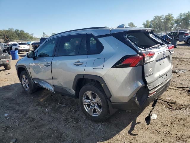 2T3RWRFV9SW261672 - 2025 TOYOTA RAV4 XLE Сріблястий фото 2
