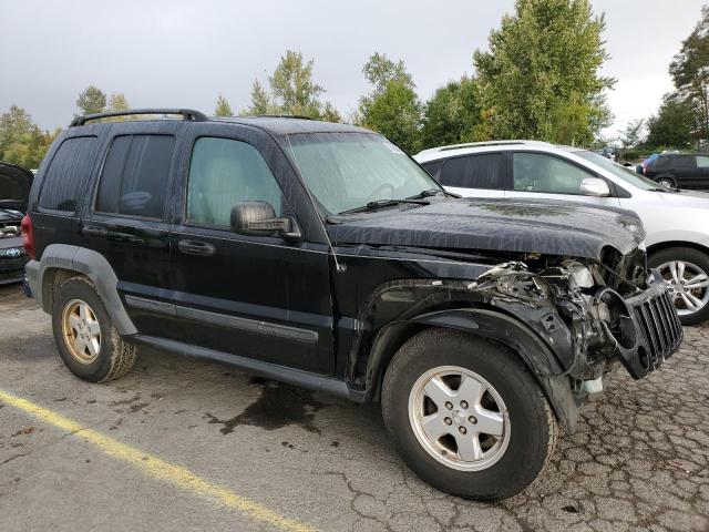 1J4GL48K07W532689 - 2007 JEEP LIBERTY SPORT BLACK photo 4