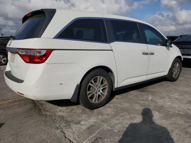 5FNRL5H60CB117359 - 2012 HONDA ODYSSEY EXL WHITE photo 3