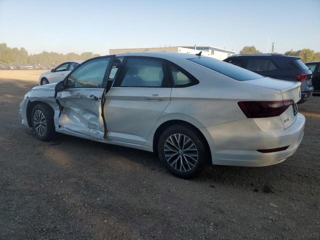 3VWCB7BU6LM033700 - 2020 VOLKSWAGEN JETTA S WHITE photo 2