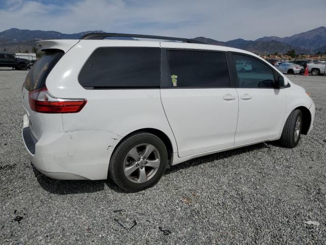 5TDKK3DC3GS742537 - 2016 TOYOTA SIENNA LE WHITE photo 3