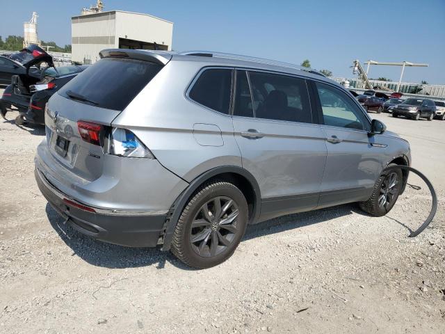 3VV2B7AX9NM099740 - 2022 VOLKSWAGEN TIGUAN SE ვერცხლისფერი ფოტო 3