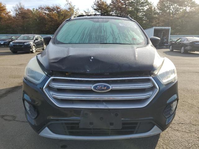 1FMCU9GDXHUD63467 - 2017 FORD ESCAPE SE BLACK photo 5