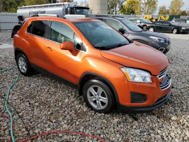 KL7CJLSB3FB105555 - 2015 CHEVROLET TRAX 1LT ORANGE photo 4