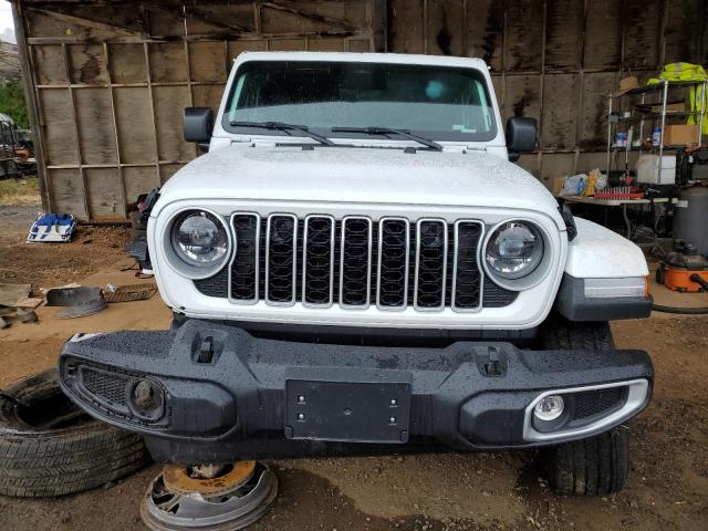 1C4PJXEN8SW591963 - 2025 JEEP WRANGLER SAHARA WHITE photo 5