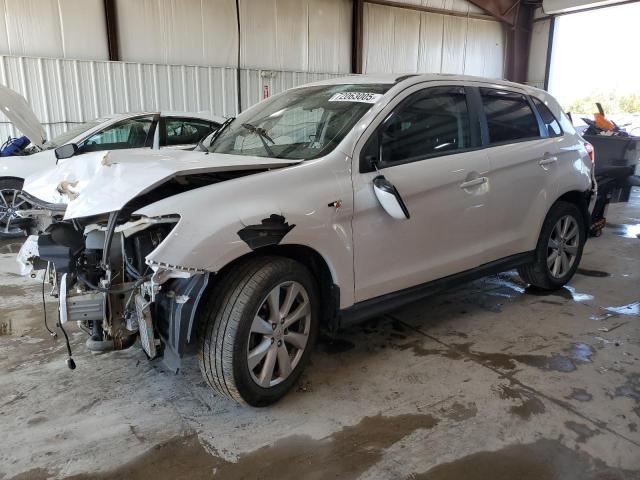 2015 MITSUBISHI OUTLANDER ES, 