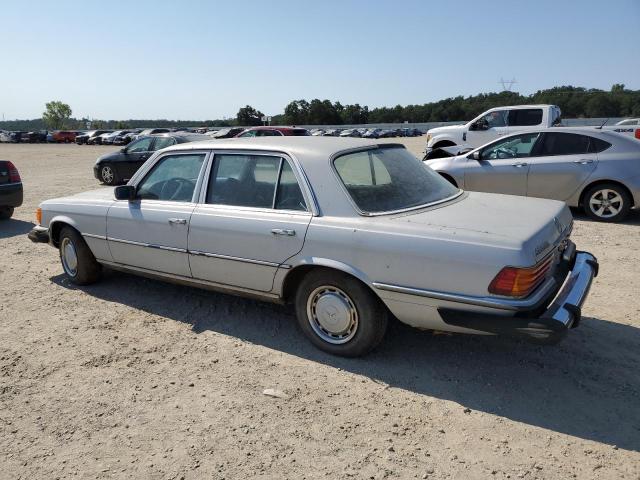 11603312025767 - 1974 MERCEDES-BENZ 400-CLASS SILVER photo 2