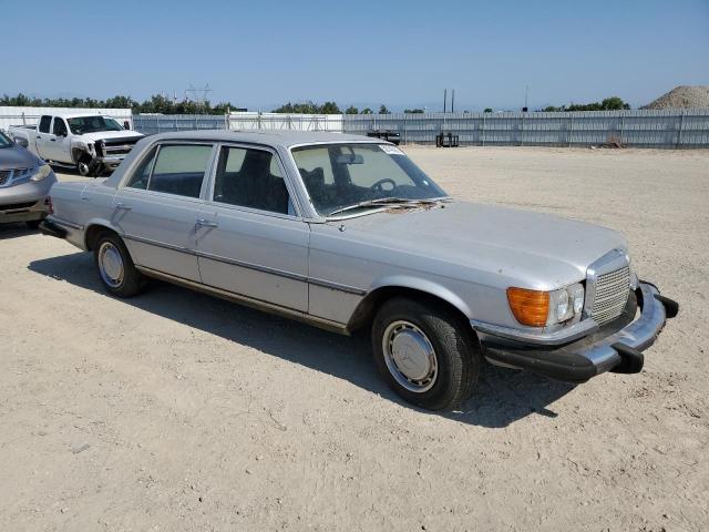 11603312025767 - 1974 MERCEDES-BENZ 400-CLASS SILVER photo 4