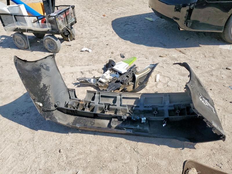 1G1ZC5E17BF326304 - 2011 CHEVROLET MALIBU 1LT BLACK photo 12