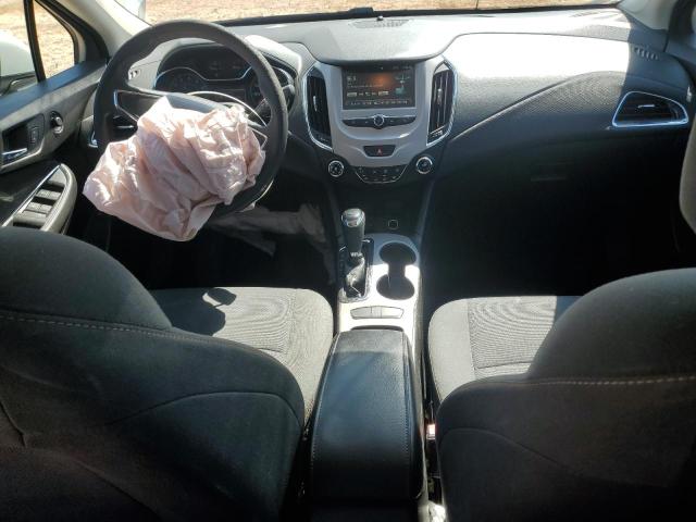 1G1BC5SM0J7209303 - 2018 CHEVROLET CRUZE LS Ақ фото 8