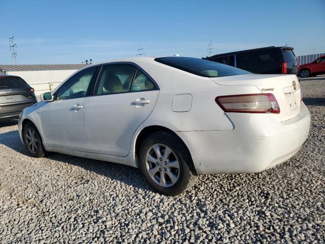 4T4BF3EK0BR164980 - 2011 TOYOTA CAMRY BASE WHITE photo 2