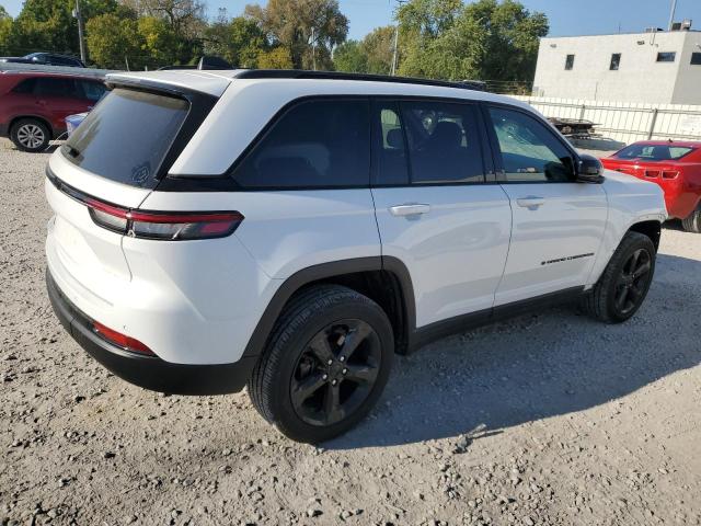 1C4RJHAG0RC683960 - 2024 JEEP GRAND CHEROKEE LAREDO თეთრი ფოტო 3