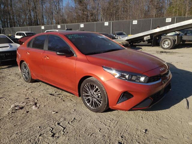 3KPF54AD5NE430609 - 2022 KIA FORTE GT LINE ORANGE photo 4