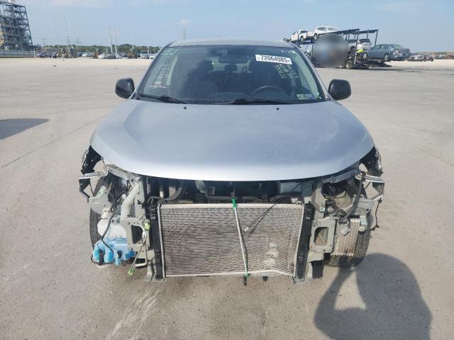 JA4ARUAU3NU008669 - 2022 MITSUBISHI OUTLANDER ES SILVER photo 5