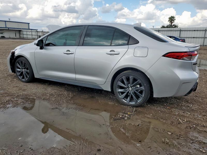 JTDBCMFE7P3020183 - 2023 TOYOTA COROLLA LE SILVER photo 2