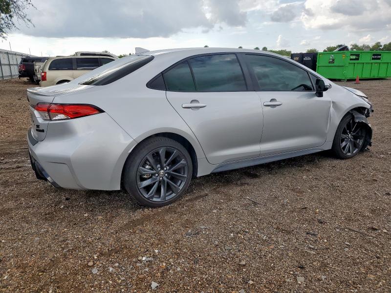JTDBCMFE7P3020183 - 2023 TOYOTA COROLLA LE SILVER photo 3