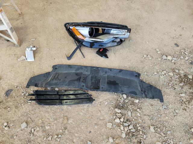 WAUGGAFC9CN035853 - 2012 AUDI A6 PREMIUM PLUS თეთრი ფოტო 12