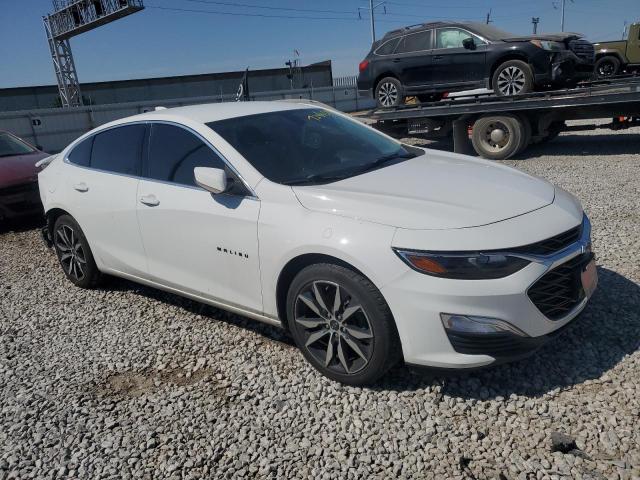 1G1ZG5ST4LF121051 - 2020 CHEVROLET MALIBU RS WHITE photo 4