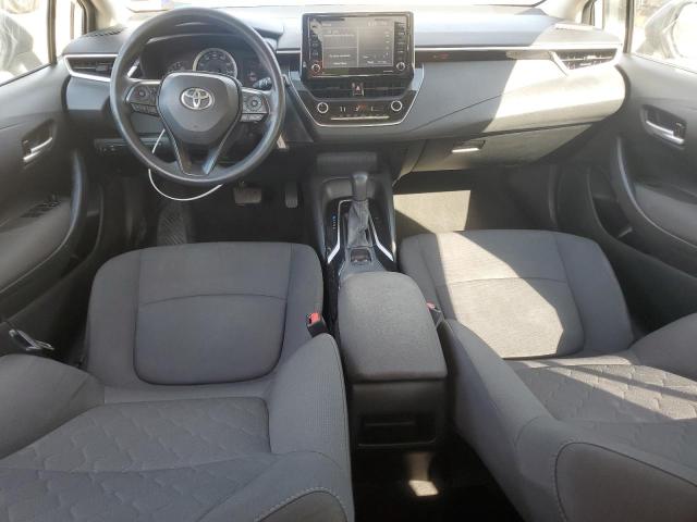 5YFEPMAE4MP210731 - 2021 TOYOTA COROLLA LE ვერცხლისფერი ფოტო 8