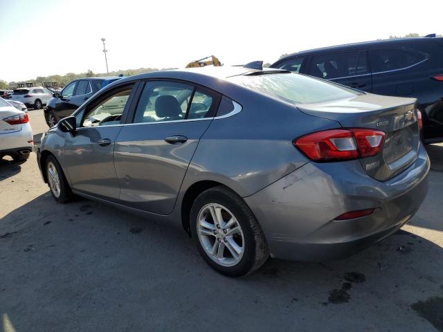 1G1BE5SM3J7155831 - 2018 CHEVROLET CRUZE LT GRAY photo 2