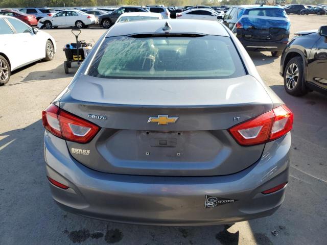 1G1BE5SM3J7155831 - 2018 CHEVROLET CRUZE LT GRAY photo 6