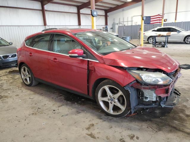 1FAHP3N25CL253785 - 2012 FORD FOCUS TITANIUM RED photo 4