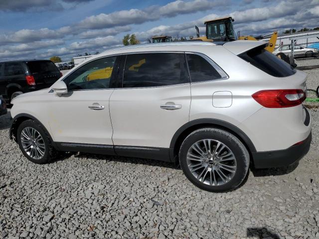 2LMPJ8LR8HBL49387 - 2017 LINCOLN MKX RESERVE WHITE photo 2