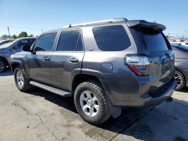 JTEZU5JR6L5225631 - 2020 TOYOTA 4RUNNER SR5 GRAY photo 2