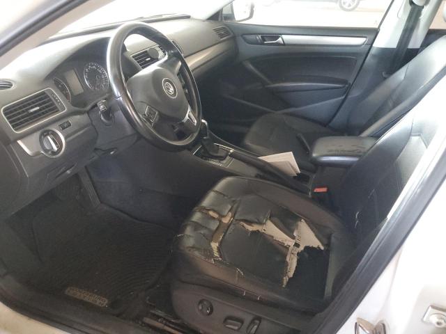 1VWAT7A32FC043658 - 2015 VOLKSWAGEN PASSAT S WHITE photo 7