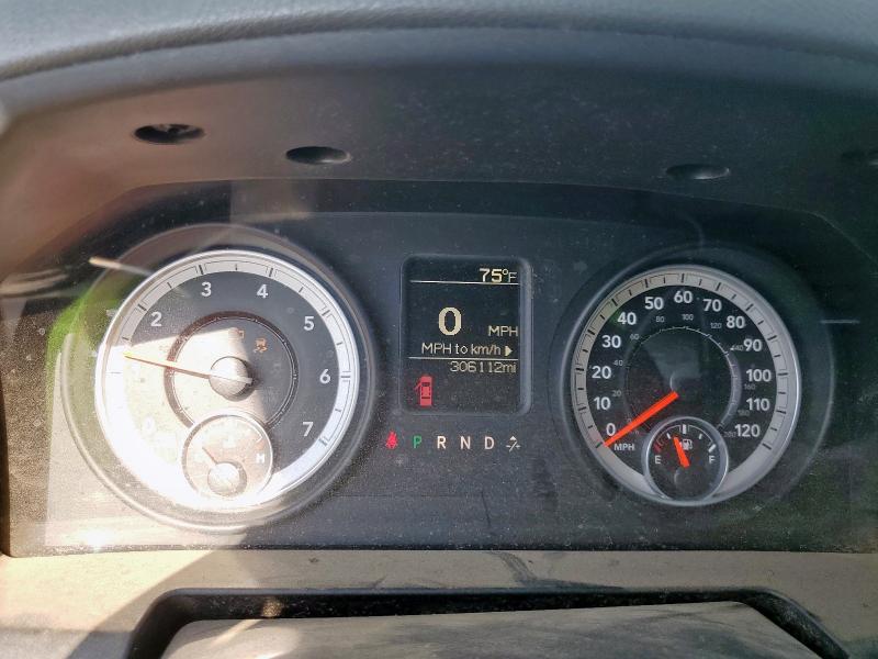 1C6RR6KT5DS655893 - 2013 RAM 1500 ST 白色 照片 9