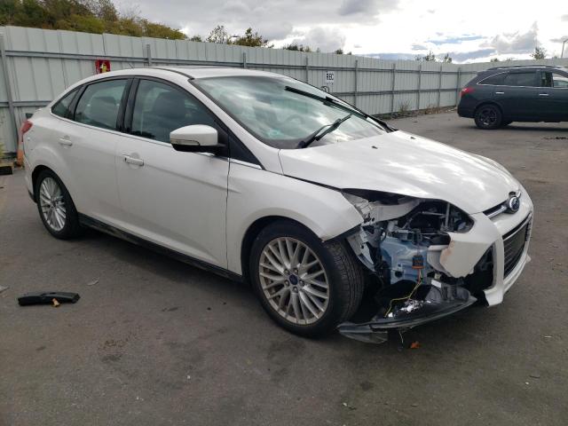 1FADP3J25EL192204 - 2014 FORD FOCUS TITANIUM WHITE photo 4