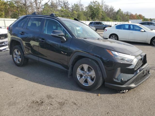 4T3MWRFV8PU094822 - 2023 TOYOTA RAV4 LE BLACK photo 4